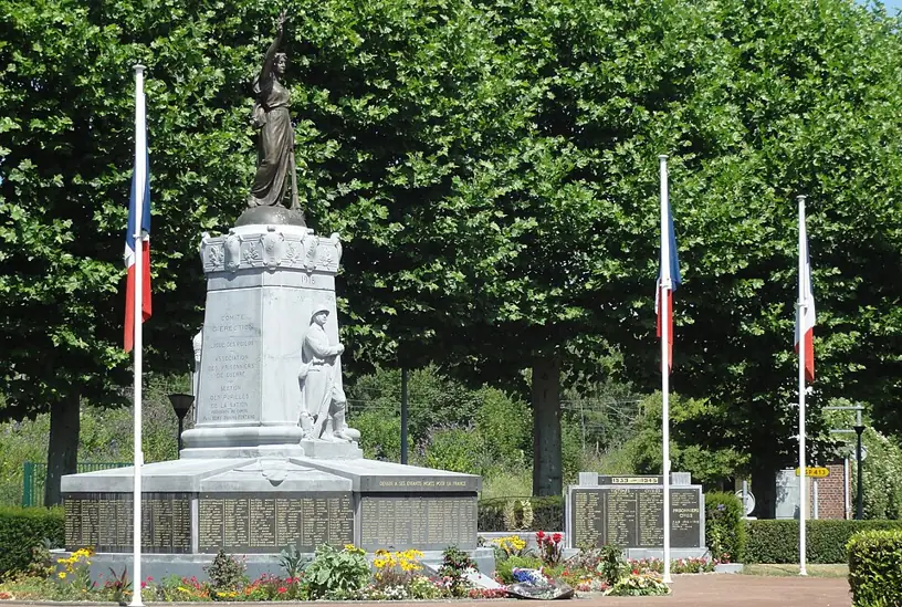 Se marier à Denain - Statue du maréchal Villars et site de la bataille de Denain
