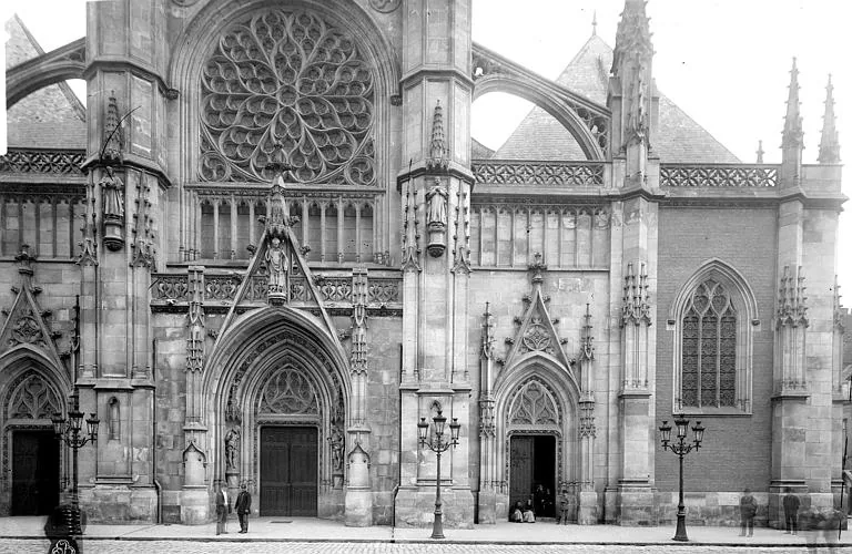 Église Saint-Éloi de Dunkerque - Dunkerque